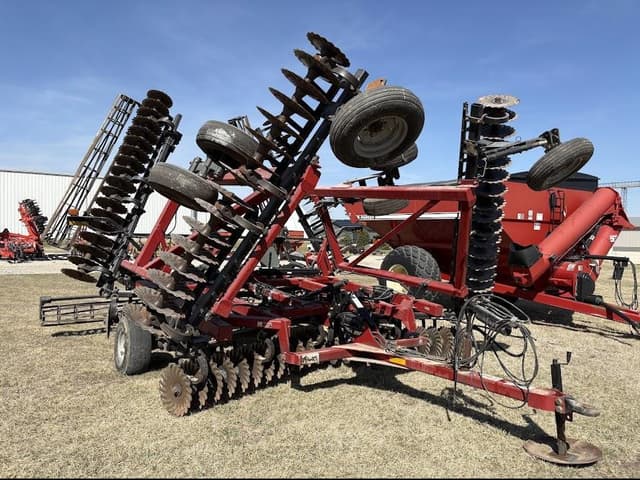 Image of Case IH 330 Turbo Till equipment image 1