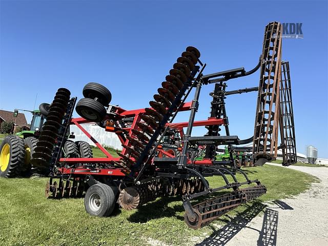 Image of Case IH 330 Turbo Till equipment image 3