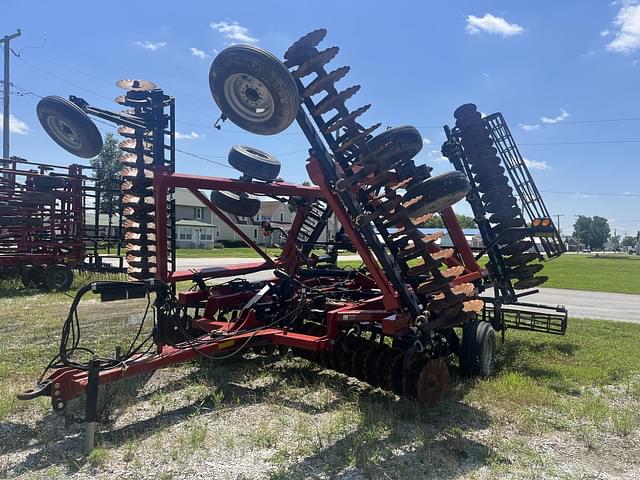 Image of Case IH 330 Turbo Till equipment image 2