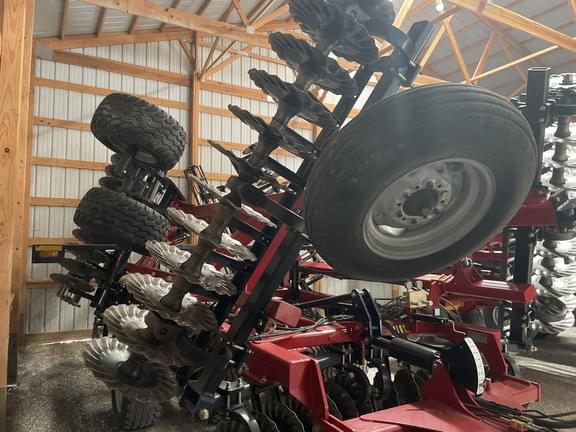 Image of Case IH 335VT equipment image 2
