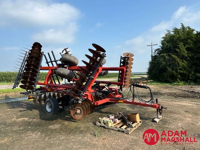 Image of Case IH 370 equipment image 1