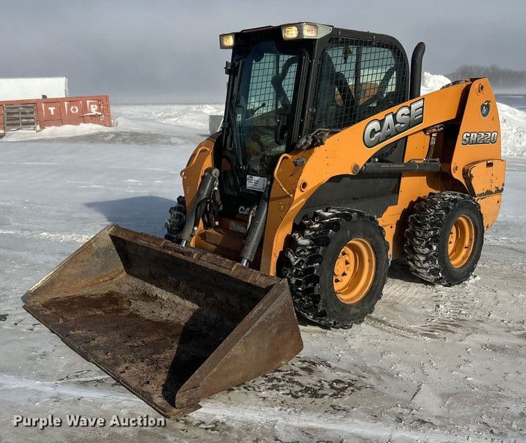 Image of Case SR220 Primary image