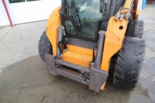Image of Case SV250 equipment image 3