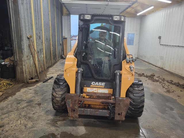 Image of Case SV300 equipment image 3