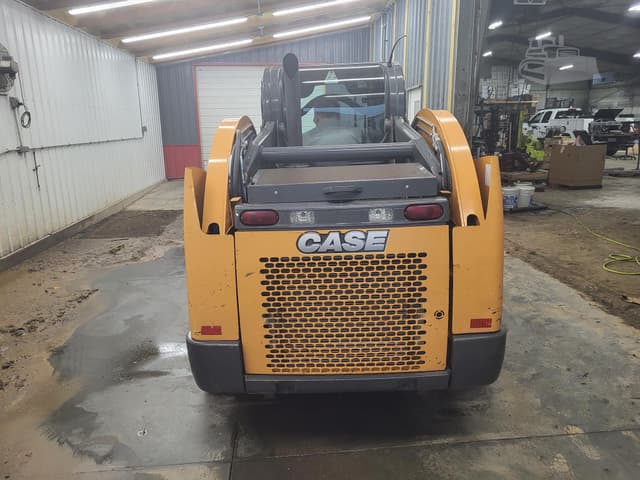 Image of Case SV300 equipment image 2