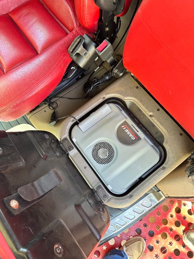 Image of Case IH 8230 equipment image 4