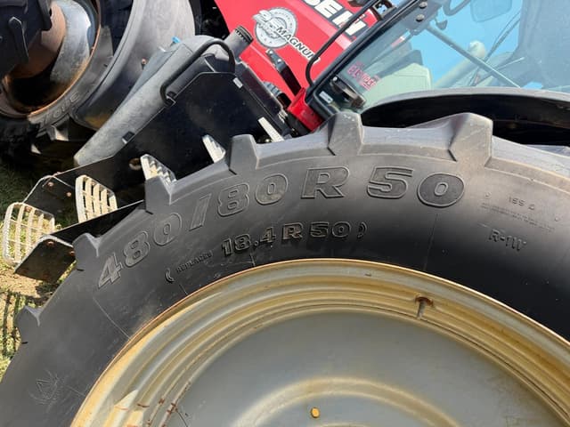 Image of Case IH Magnum 315 equipment image 4