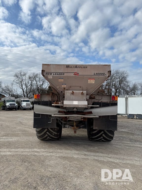 Image of Case IH Titan 4530 equipment image 3