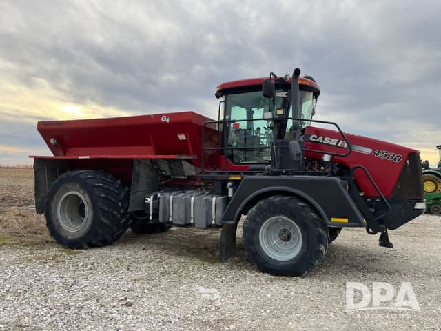 Image of Case IH Titan 4530 equipment image 4