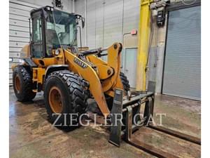 2014 Case 621F Image