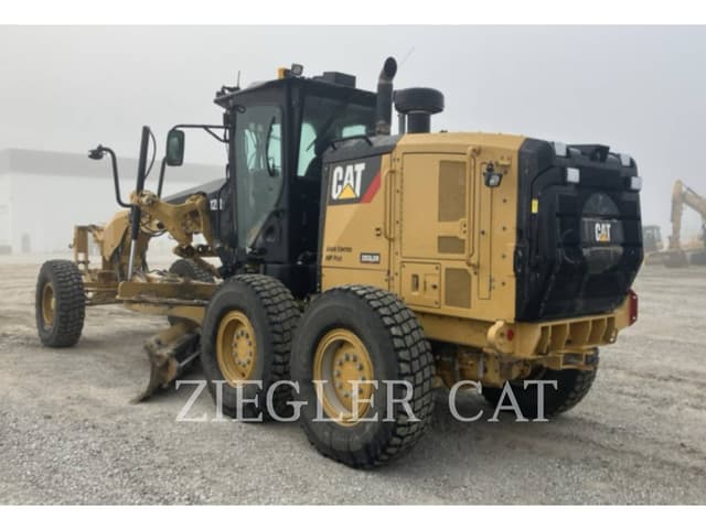 Image of Caterpillar 12M2 equipment image 3