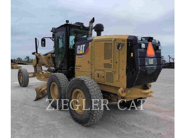 Image of Caterpillar 12M2 equipment image 4