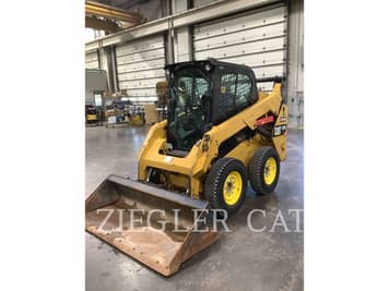 Main image Caterpillar 242D