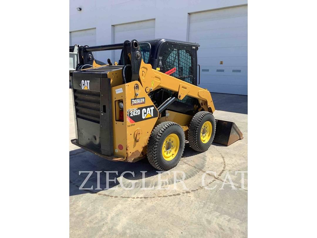Image of Caterpillar 242D Primary image