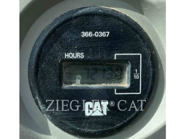 Image of Caterpillar 320E equipment image 4