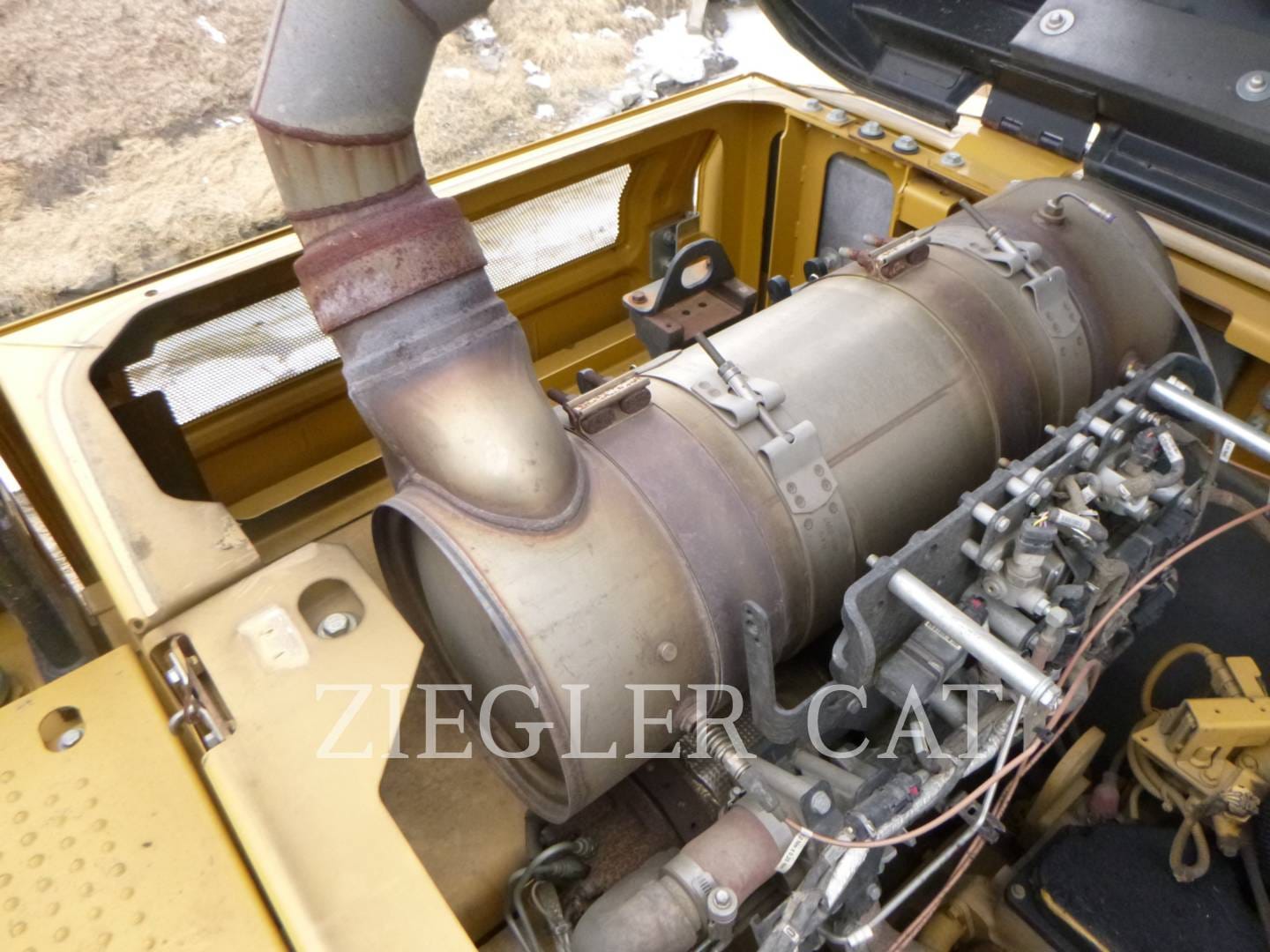 2014 Caterpillar 324E Equipment Image0