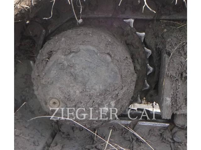 Image of Caterpillar 324E equipment image 2