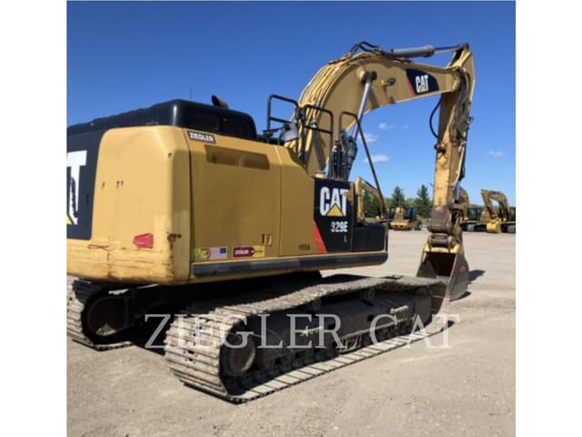 Image of Caterpillar 329E equipment image 2