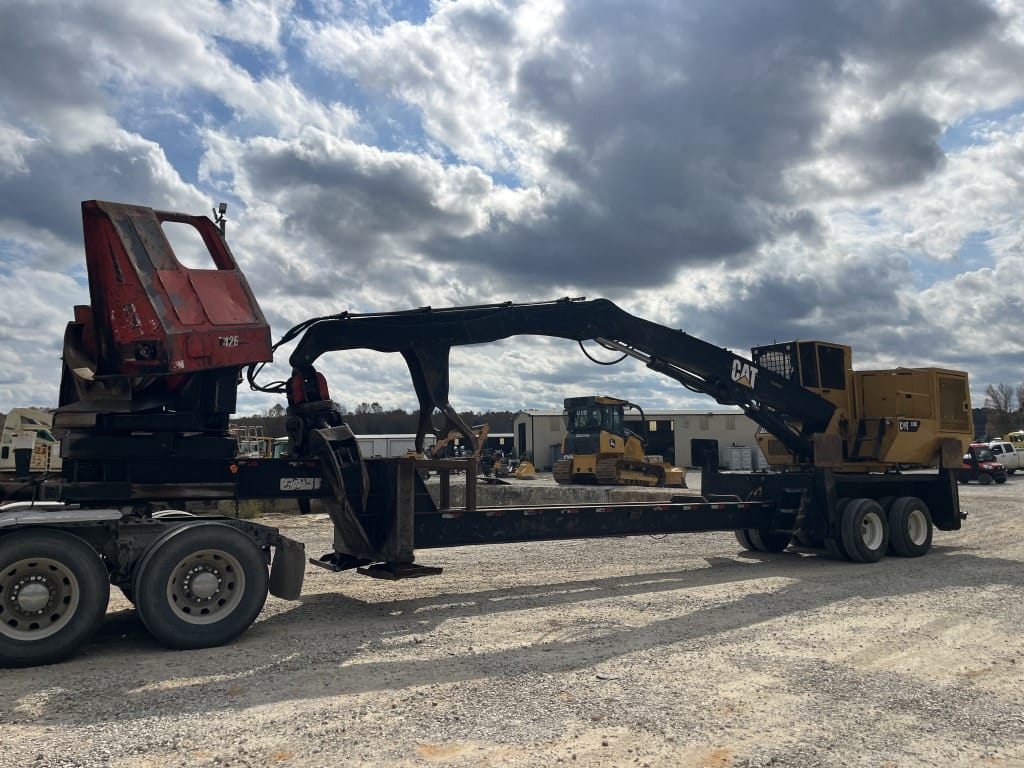 2014 Caterpillar 559C Equipment Image0