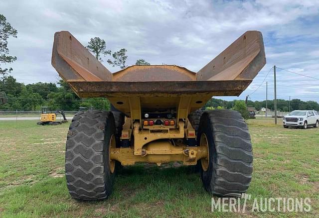 Image of Caterpillar 740B equipment image 3
