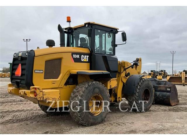 Image of Caterpillar 924K equipment image 4