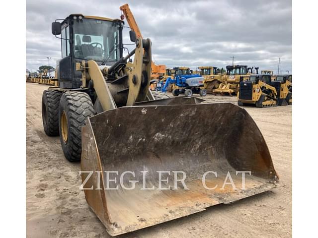 Image of Caterpillar 924K equipment image 2
