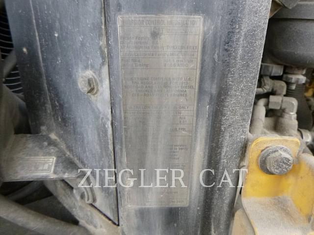 Image of Caterpillar 924K equipment image 4
