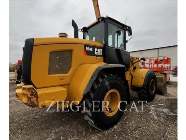 Image of Caterpillar 924K equipment image 2