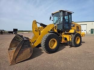 2014 Caterpillar 930K Equipment Image0