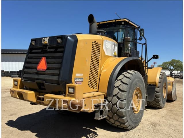 Image of Caterpillar 980K equipment image 2