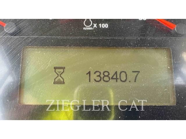 Image of Caterpillar 980K equipment image 4