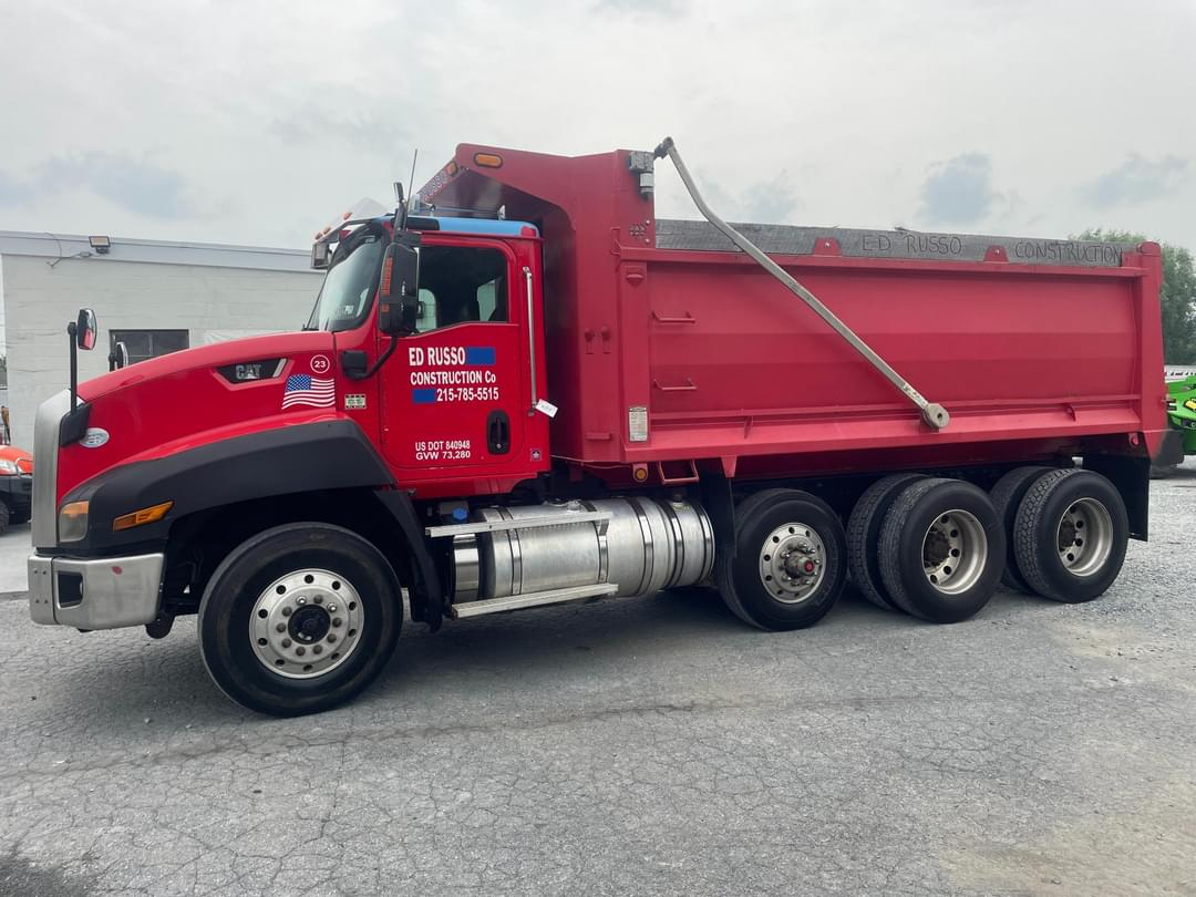 Image of Caterpillar CT660S Primary image