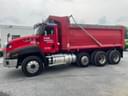 2014 Caterpillar CT660S Image