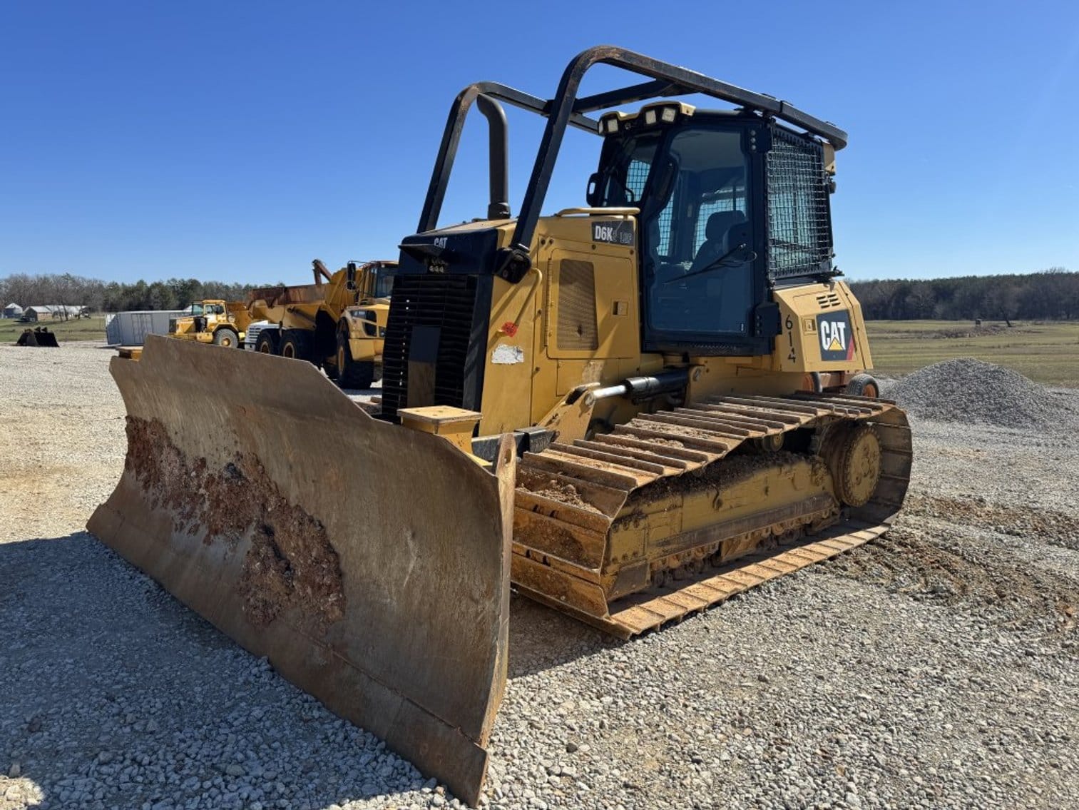 2014 Caterpillar D6K2 Equipment Image0