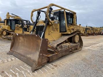 Main image Caterpillar D6T XL