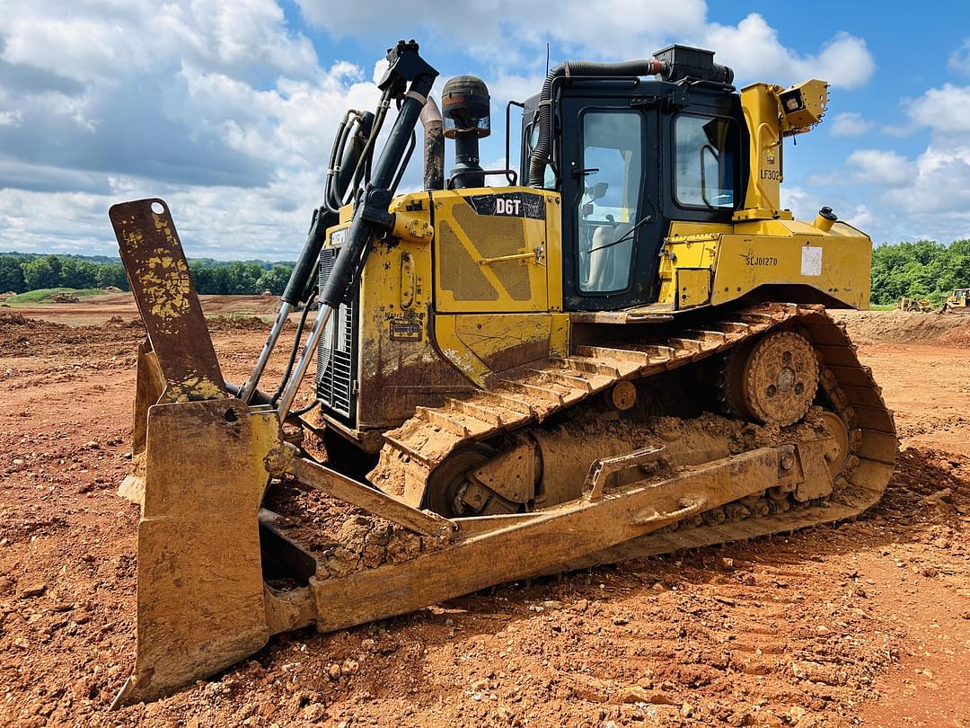 Image of Caterpillar D6T XW Primary image