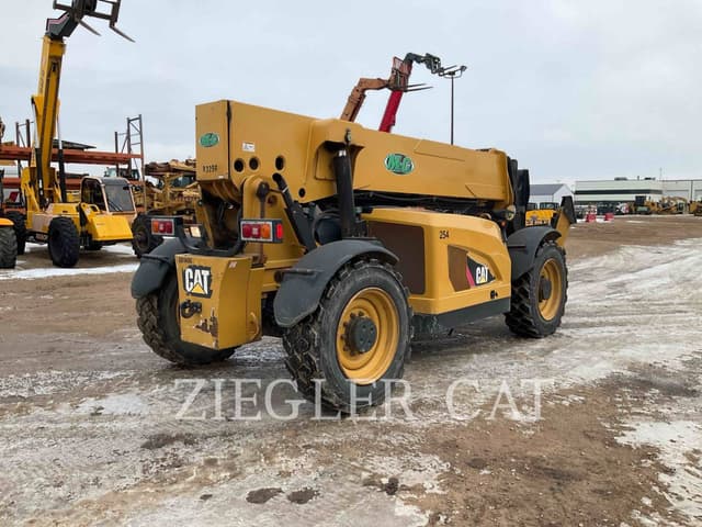 Image of Caterpillar TL1055C equipment image 2