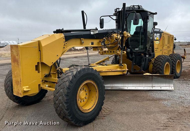 Main image Caterpillar 140M2