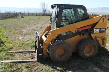 Main image Caterpillar 236D