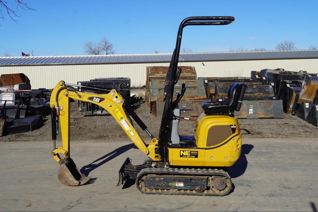 Image of Caterpillar 300.9D Primary image