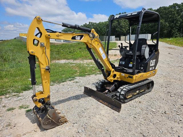 Image of Caterpillar 301.7D equipment image 1