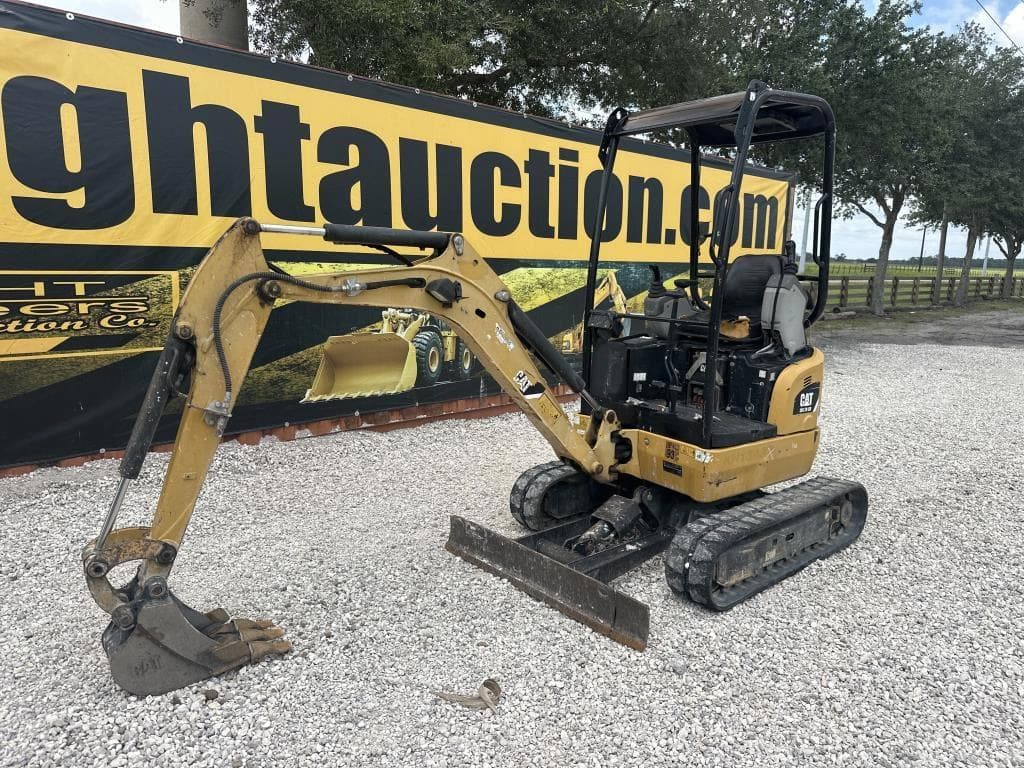Image of Caterpillar 301.7D CR Primary image