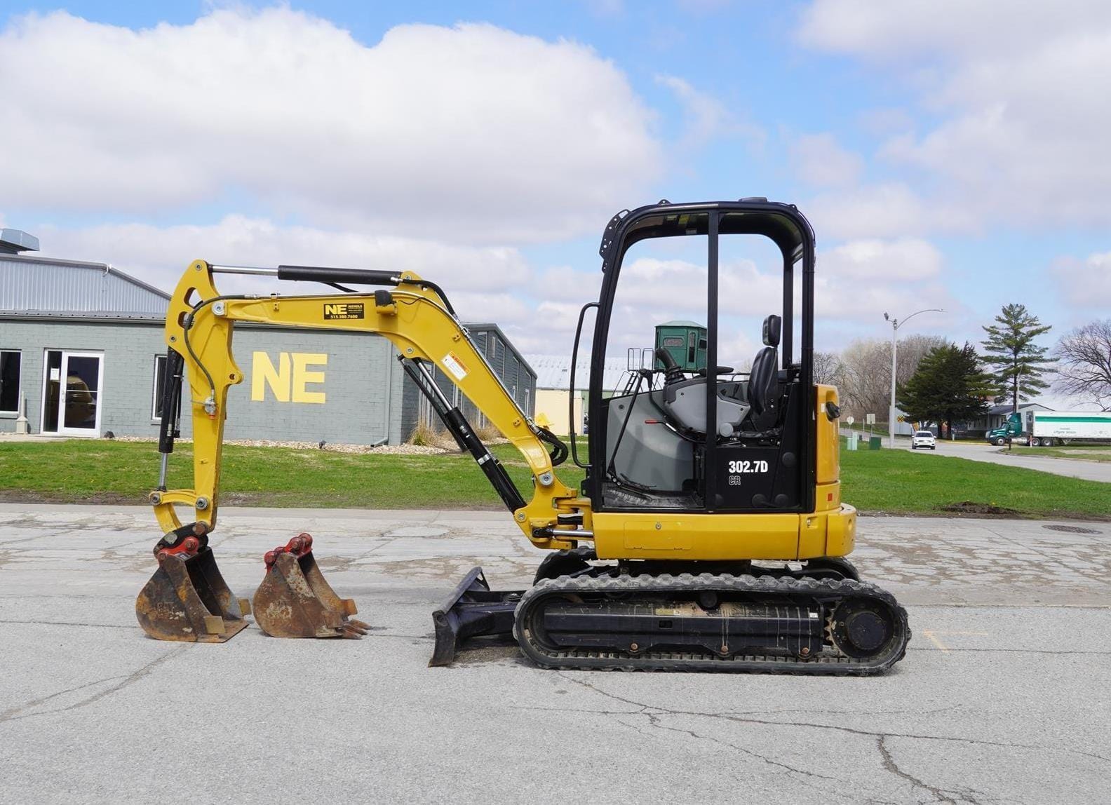 2014 Caterpillar 302.7D Equipment Image0