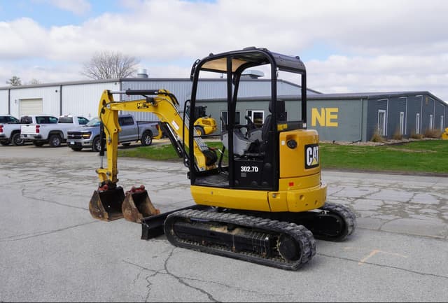 Image of Caterpillar 302.7D equipment image 2