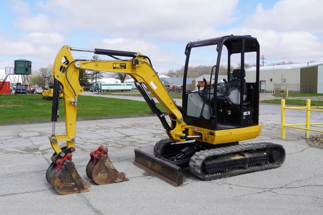 Image of Caterpillar 302.7D equipment image 1