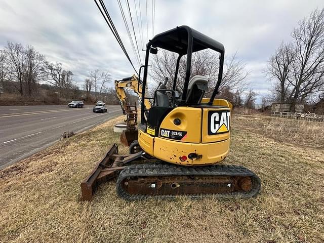 Image of Caterpillar 303.5E CR equipment image 1