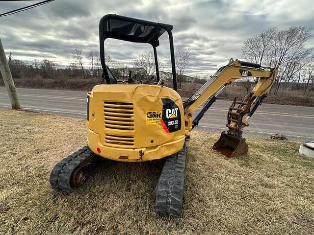 Image of Caterpillar 303.5E CR equipment image 4