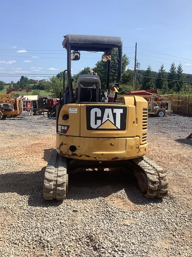 Image of Caterpillar 303.5E CR equipment image 3