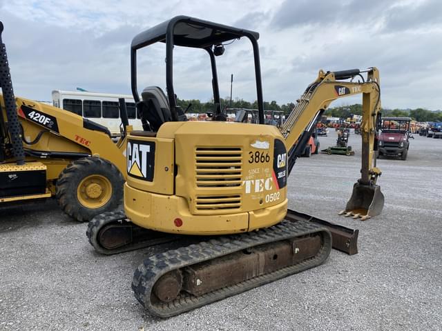 Image of Caterpillar 303.5E CR equipment image 3