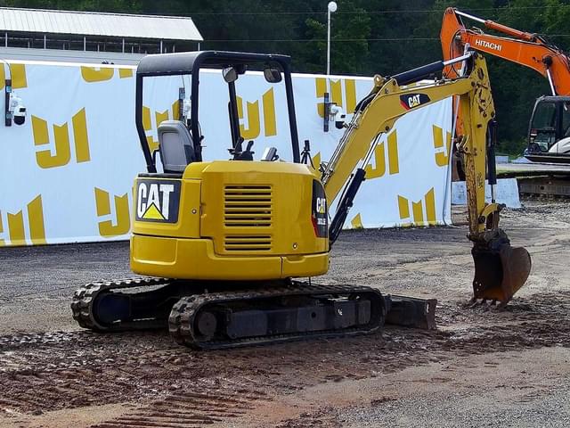 Image of Caterpillar 303.5E CR equipment image 4